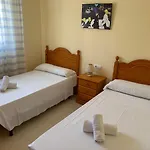 Service Lazaro- Aguamarina 46 아파트